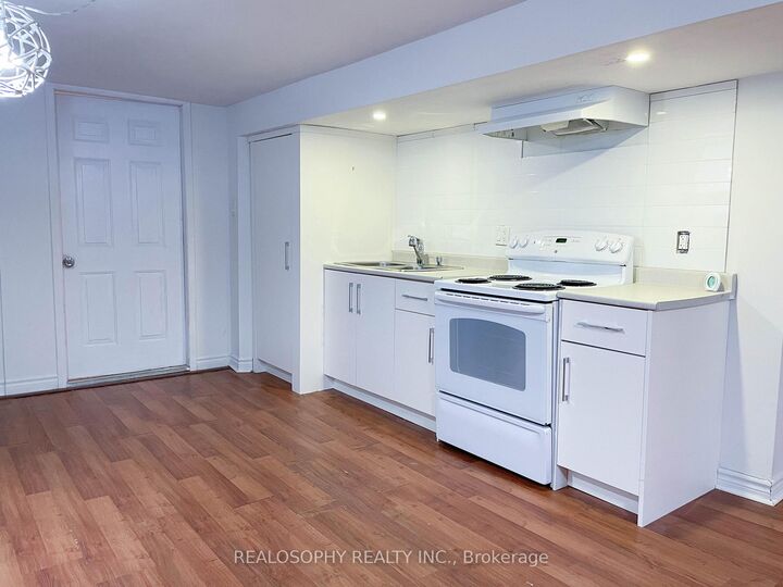 Property Photo:  95 Royal York Road Bsmt  ON M8V 2T9 