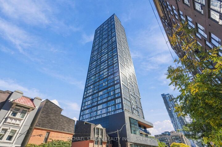 Property Photo:  319 Jarvis Street 4807  ON M5B 0C8 