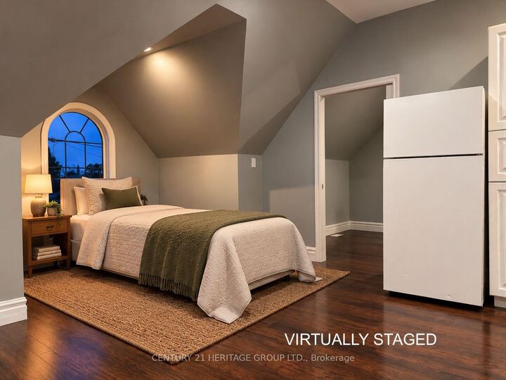 Property Photo:  166 Cedardale Avenue #3A  ON L8E 1R1 