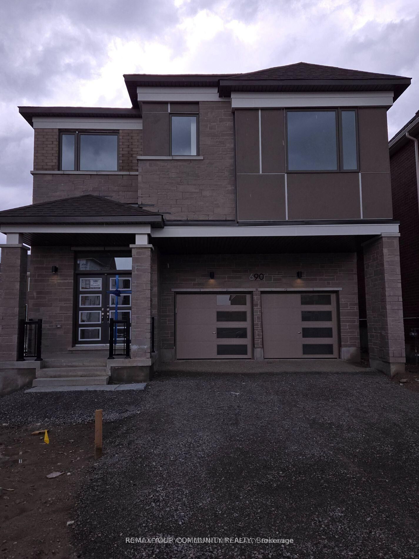 Property Photo:  690 Mika Street  ON L9S 0R7 