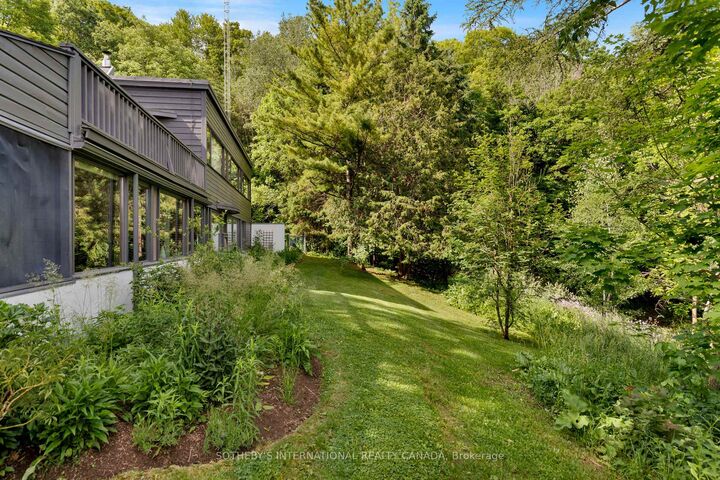 Property Photo:  14645 7th Concession  ON L7B 1K4 