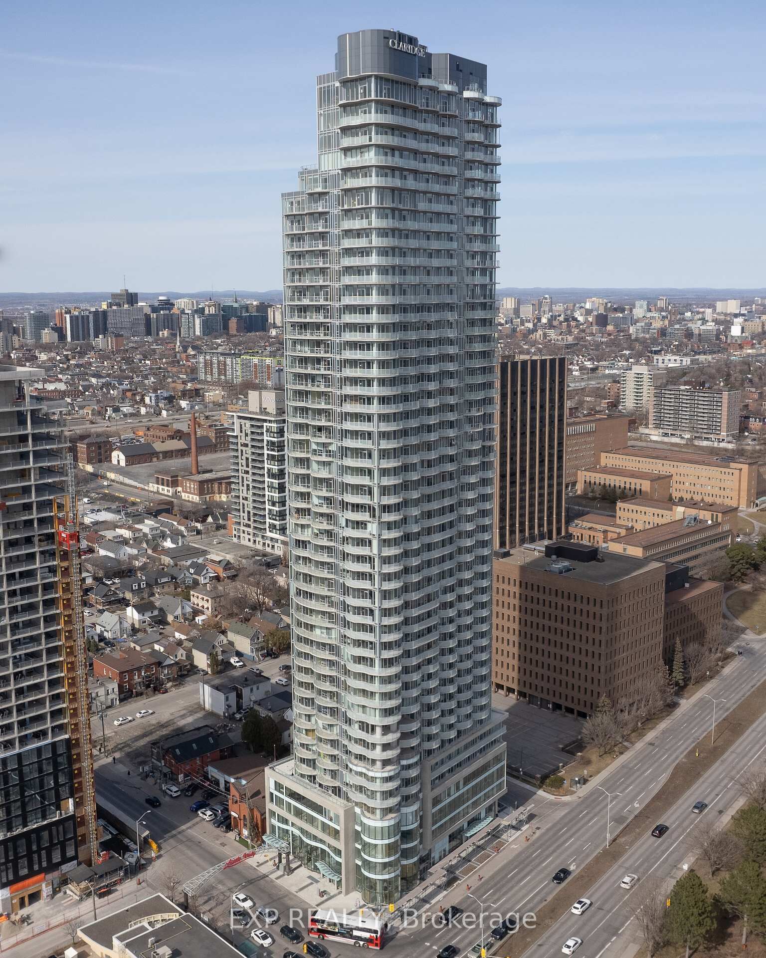 Property Photo:  805 Carling Avenue 3503  ON K1S 5W9 