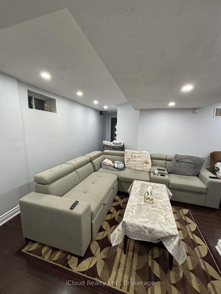 Property Photo:  37 Duggan Drive Bsmt  ON L6Y 4J2 