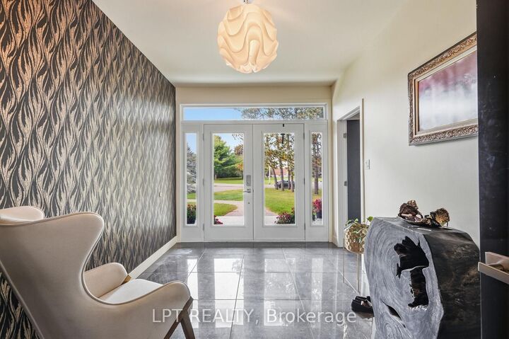 Property Photo:  31 Carillon Crescent  ON K6A 2T8 