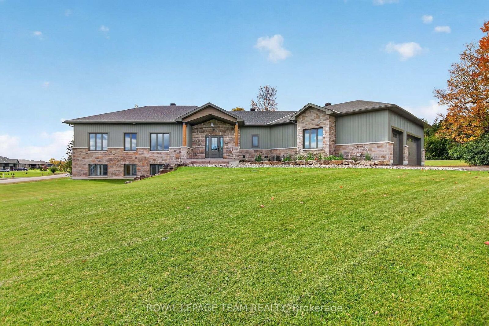 Property Photo:  181 Harold Jones Way  ON K0A 1B0 