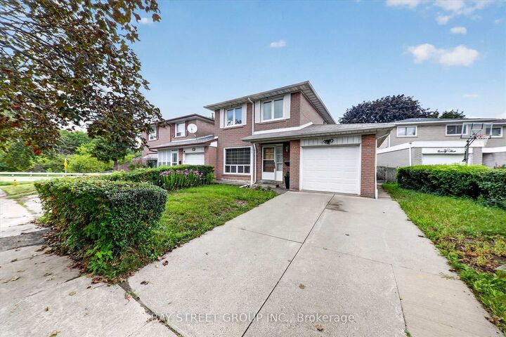 Property Photo:  95 Tineta Crescent  ON M1S 2Y5 