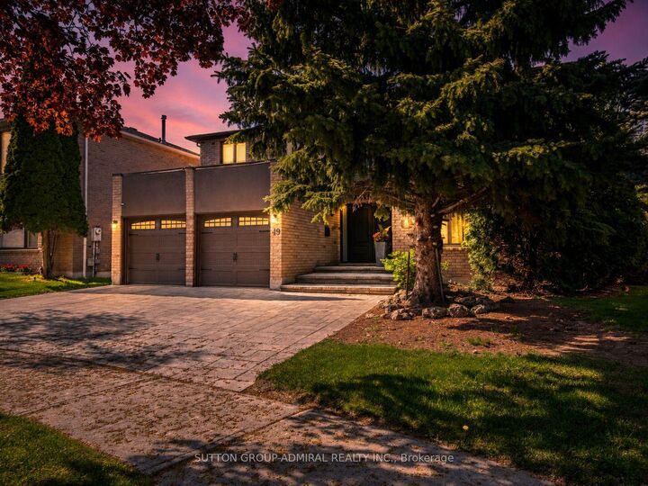 Property Photo:  49 Miriam Crescent  ON L4B 2P8 