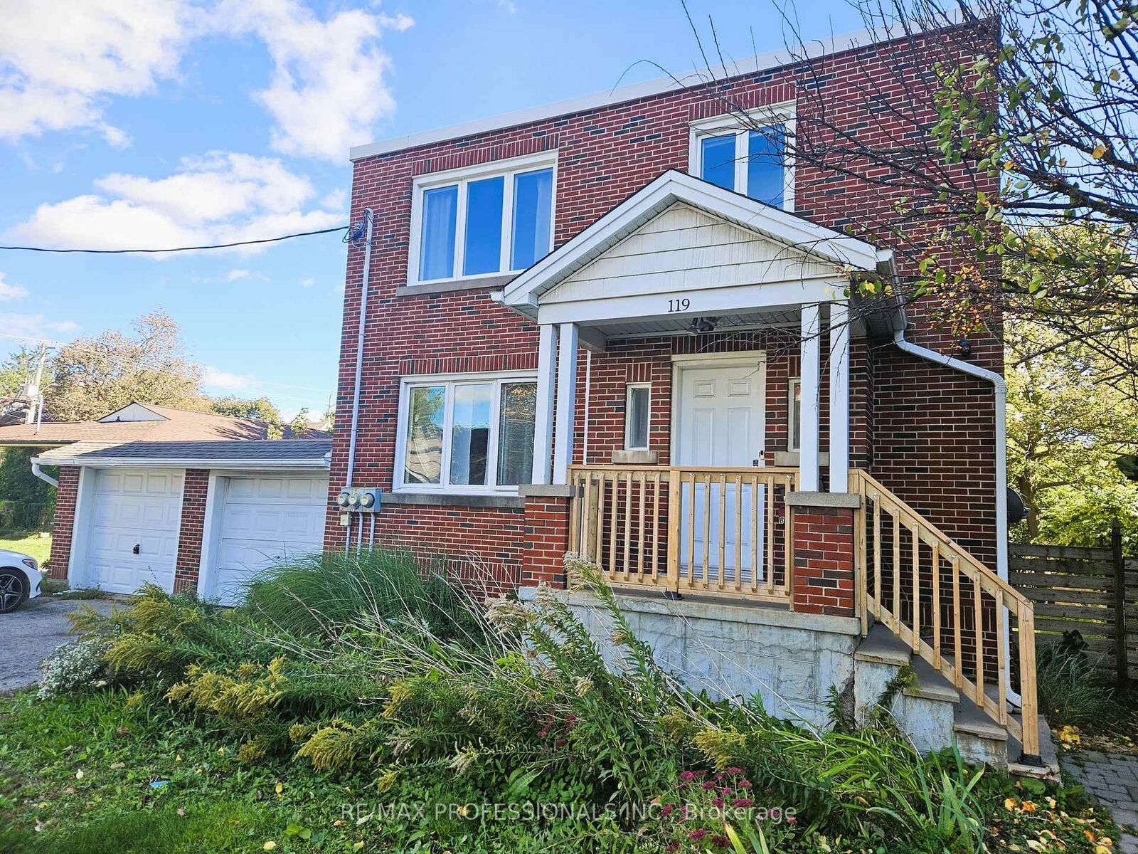 Property Photo:  119 Erb Street E A-Upper  ON N2J 1M1 