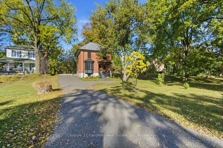 Property Photo: 320 Grand Road ON K0L 1L0