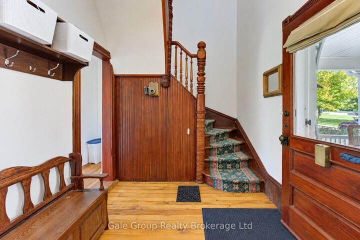 Property Photo:  551 Grant Street  ON N4S 4Z1 