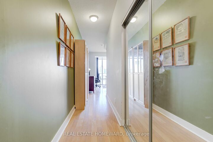 Property Photo:  90 Stadium Road 1709  ON M5V 3W5 