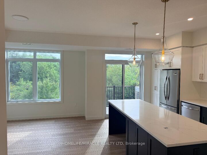 Property Photo:  824 Woolwich Street 124  ON N1H 0E1 