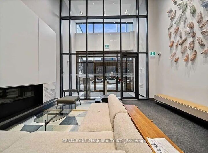 Property Photo:  225 Sumach Street 1312  ON M5A 0P8 