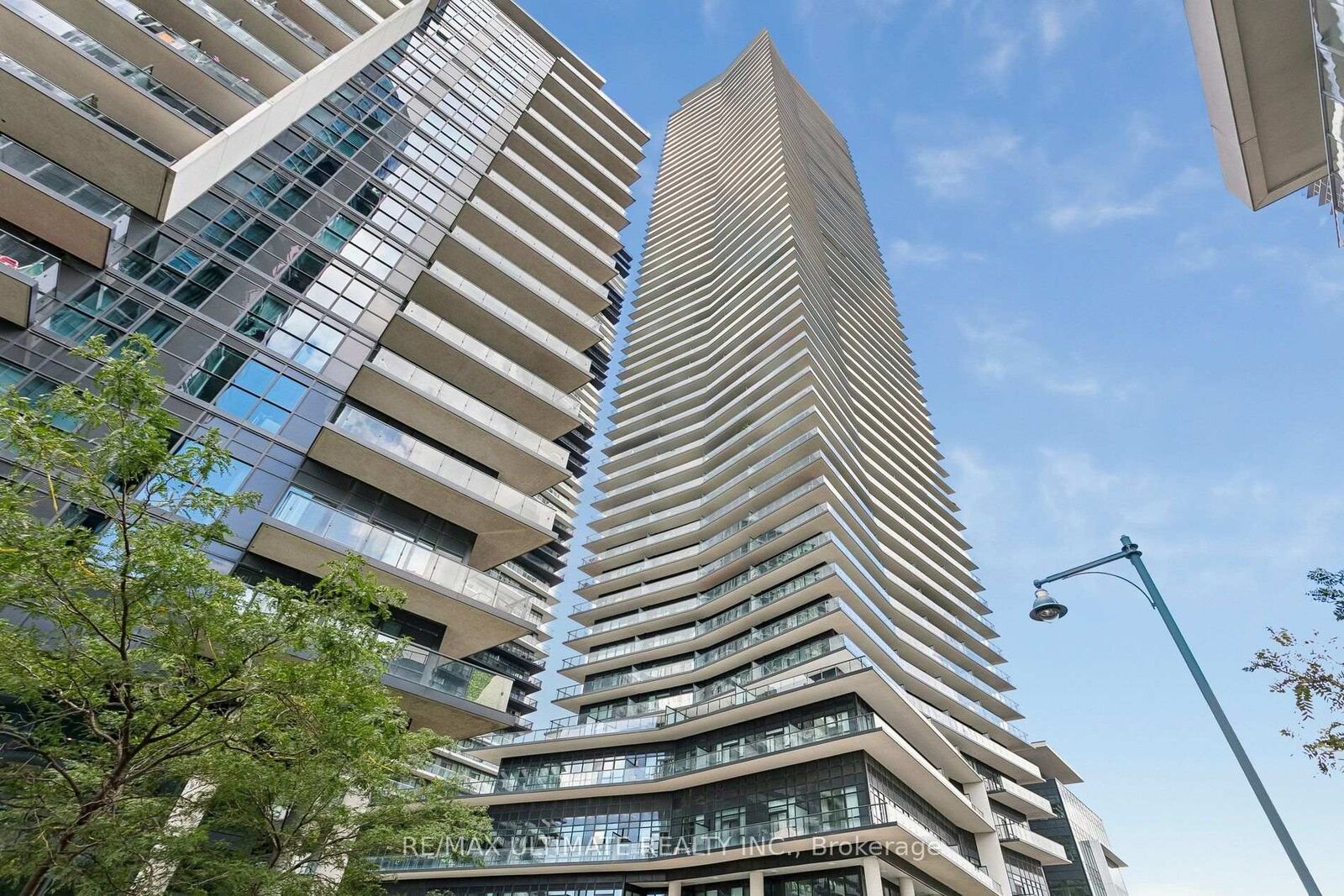 Property Photo:  38 Annie Craig Drive 4409  ON M8V 0G9 