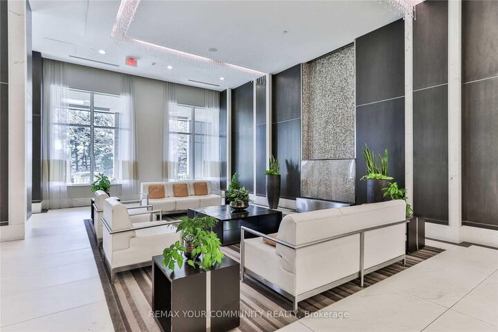 Property Photo:  181 Wynford Drive 503  ON M3C 0C6 