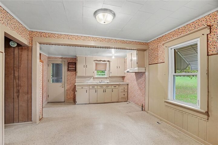 Property Photo:  3917 Station Rd  PA 16101 