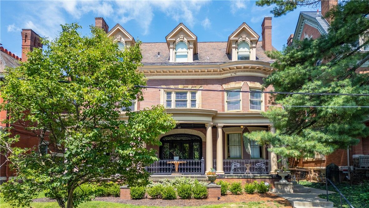 Property Photo: 134 S Fairmount St PA 15206