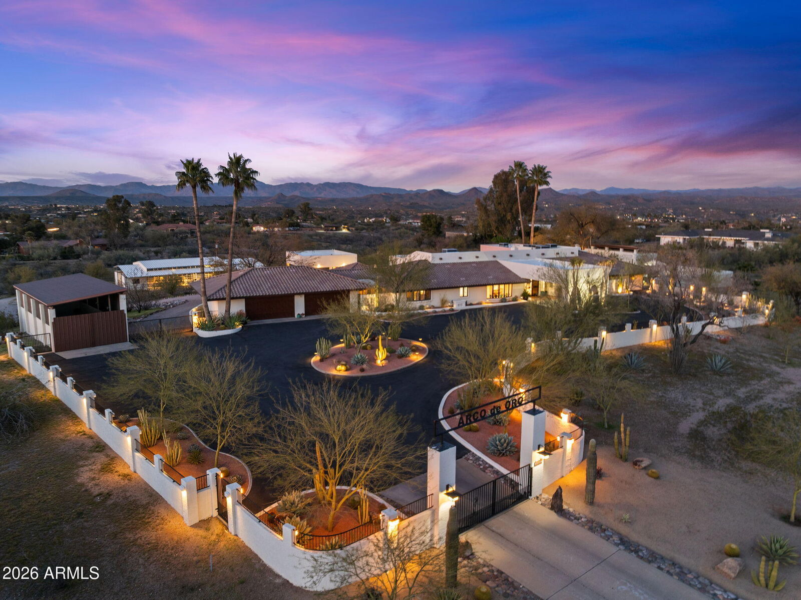 Property Photo:  1490 W Camino Drive  AZ 85390 