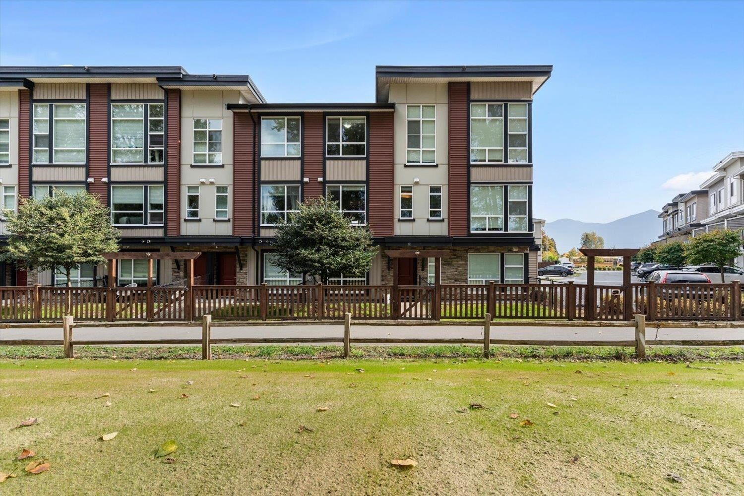 Property Photo:  8413 Midtown Way 12  BC V2P 2N1 