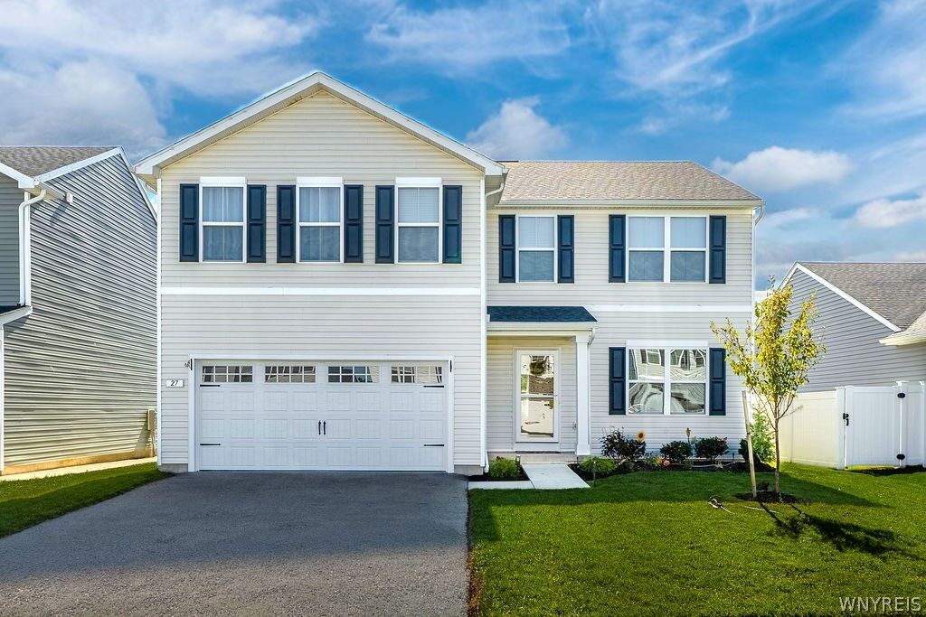 Property Photo: 27 Winterbrook Drive NY 14228