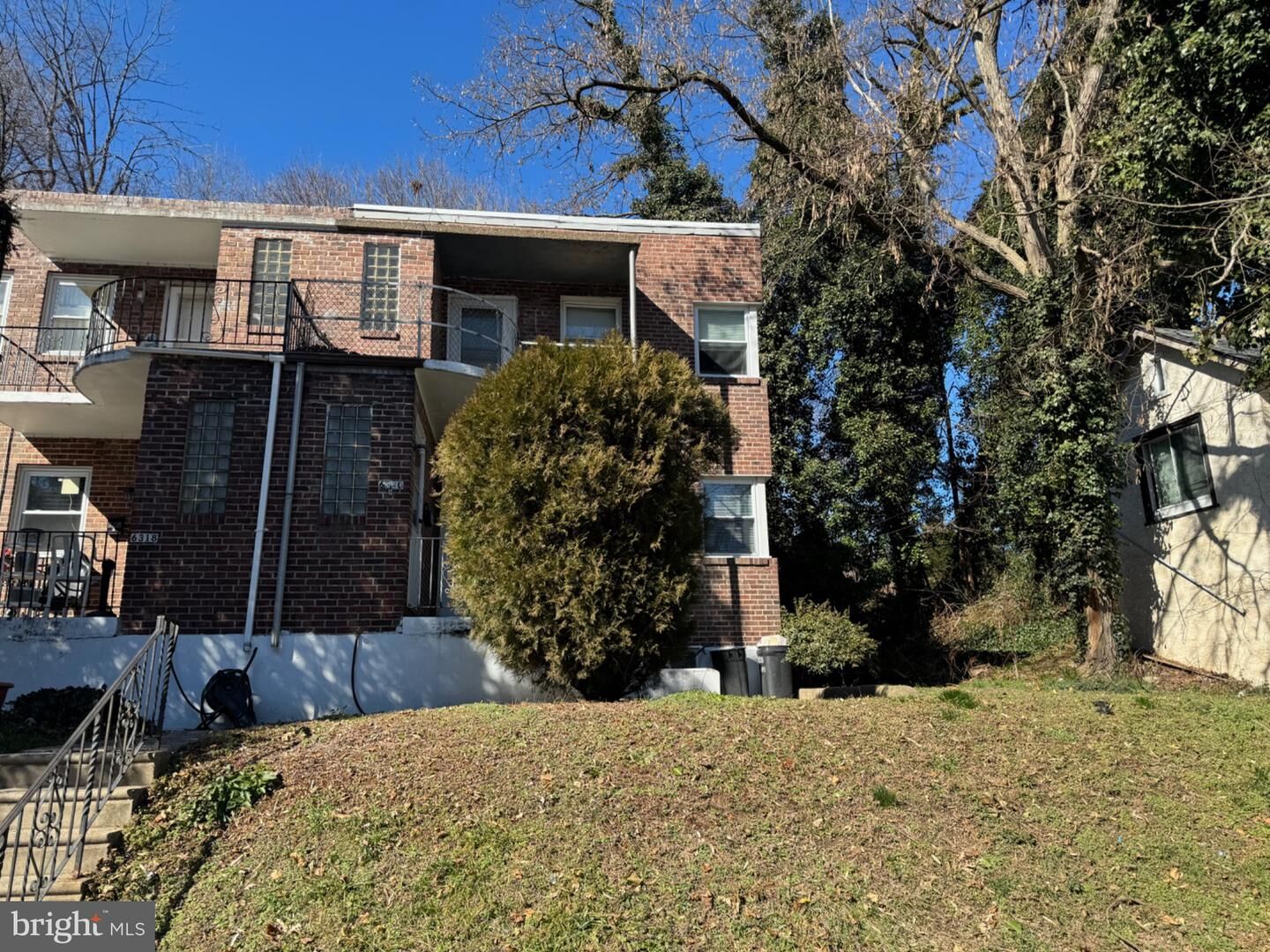 Property Photo: 6320 N 10th Street 1 PA 19141