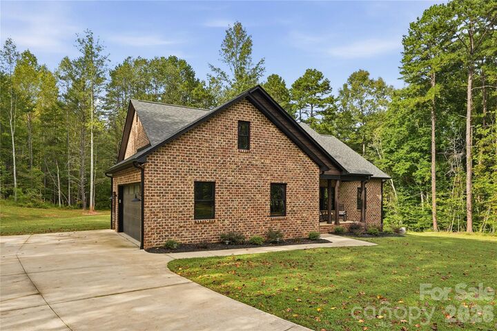 Property Photo:  5615 Lou Lane  NC 28080 