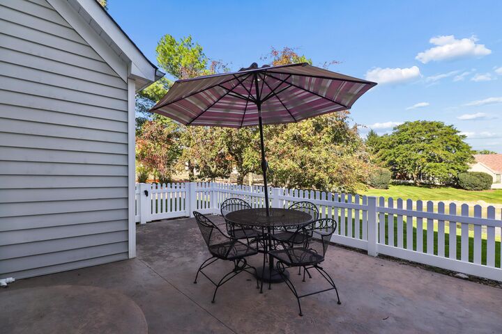 Property Photo:  3803 Lakedale Drive  OH 43026 