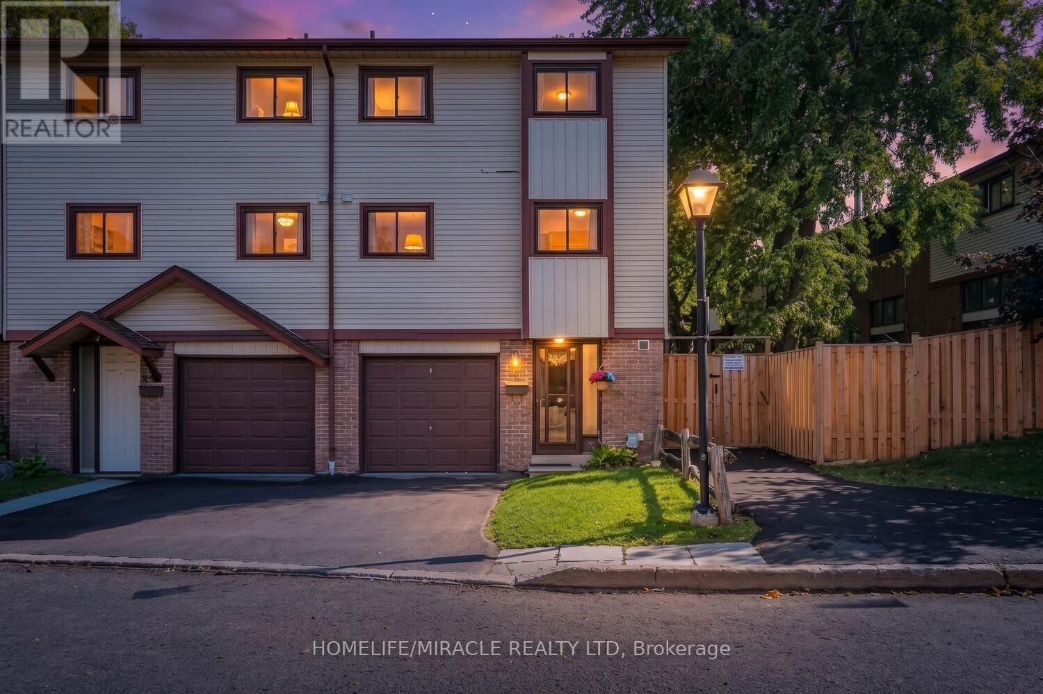Property Photo:  63 McCallum Court 63  ON L6W 3M4 