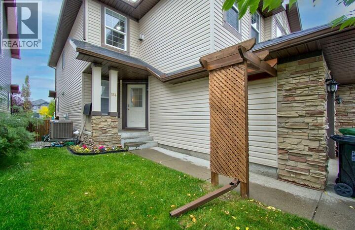 Property Photo:  154 Canals Circle Southwest  AB T4B 3E9 