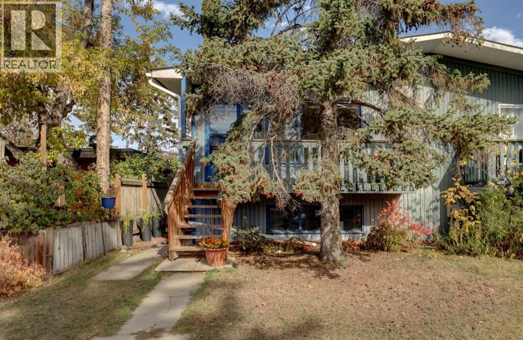 Property Photo:  8636 47 Avenue Northwest  AB T3B 2A2 