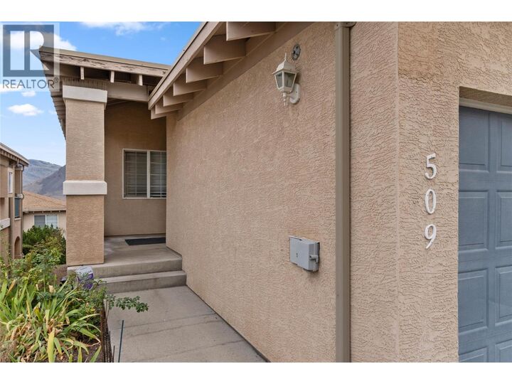 Property Photo:  875 Sahali Terrace 509  BC V2C 6W9 