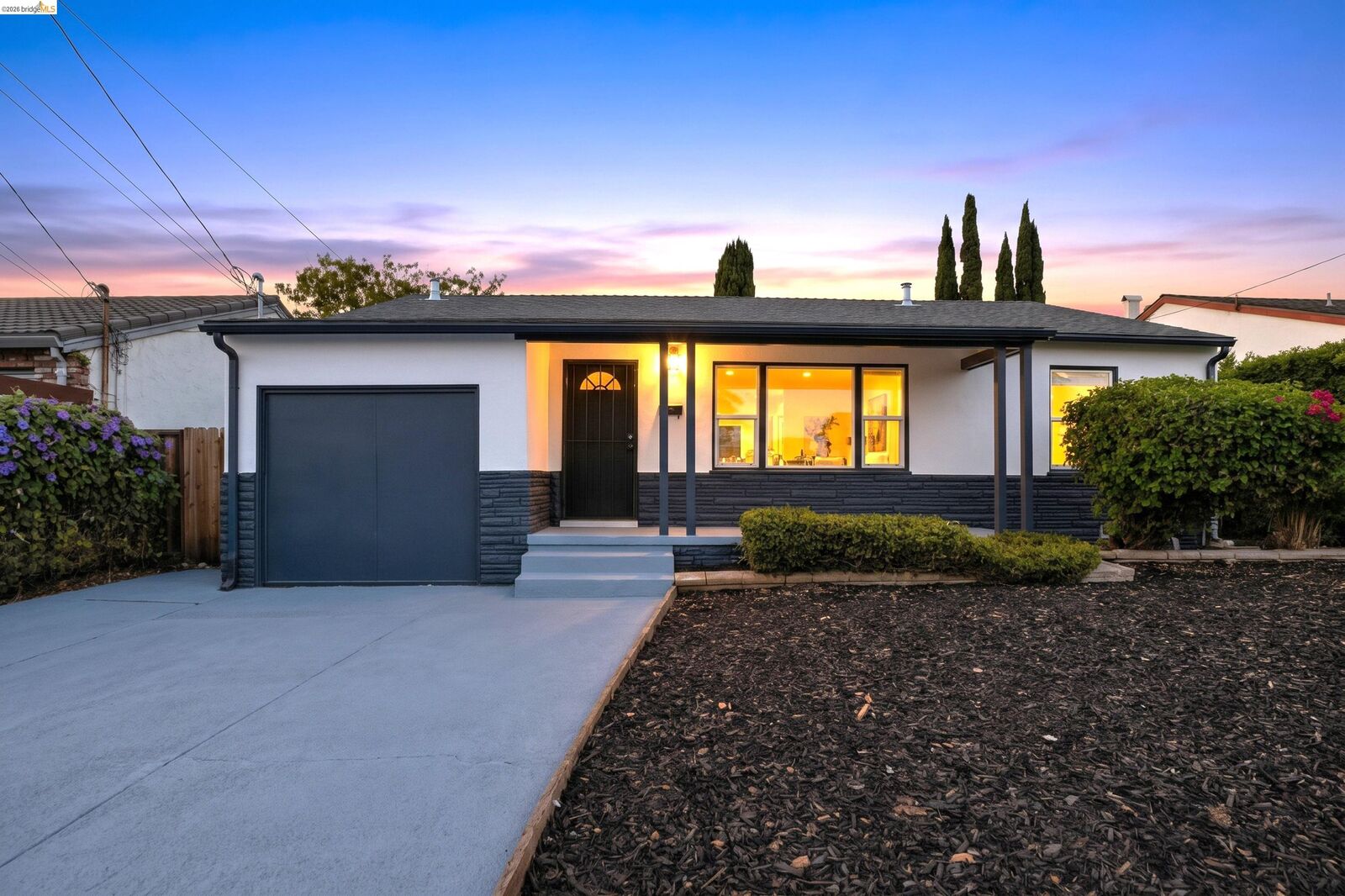Property Photo: 206 William Reed Dr CA 94509