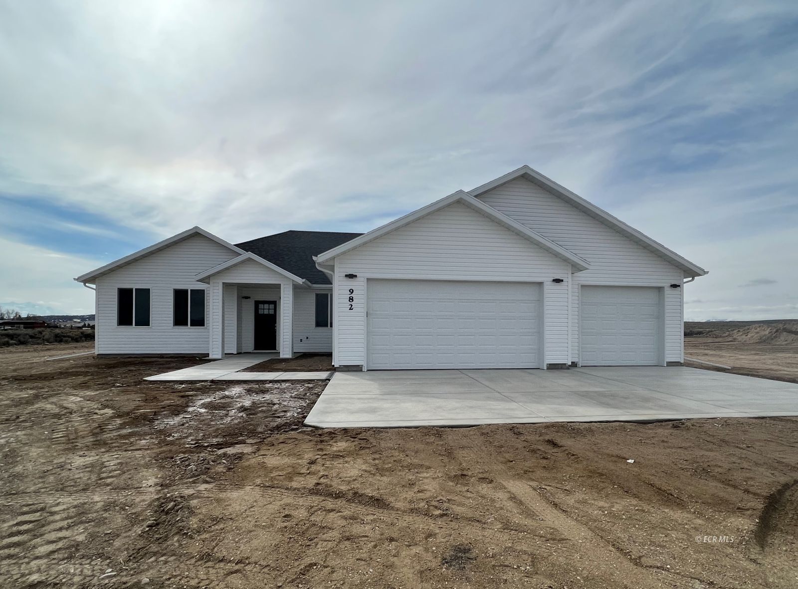 Property Photo: 557 Blackstone Drive NV 89815