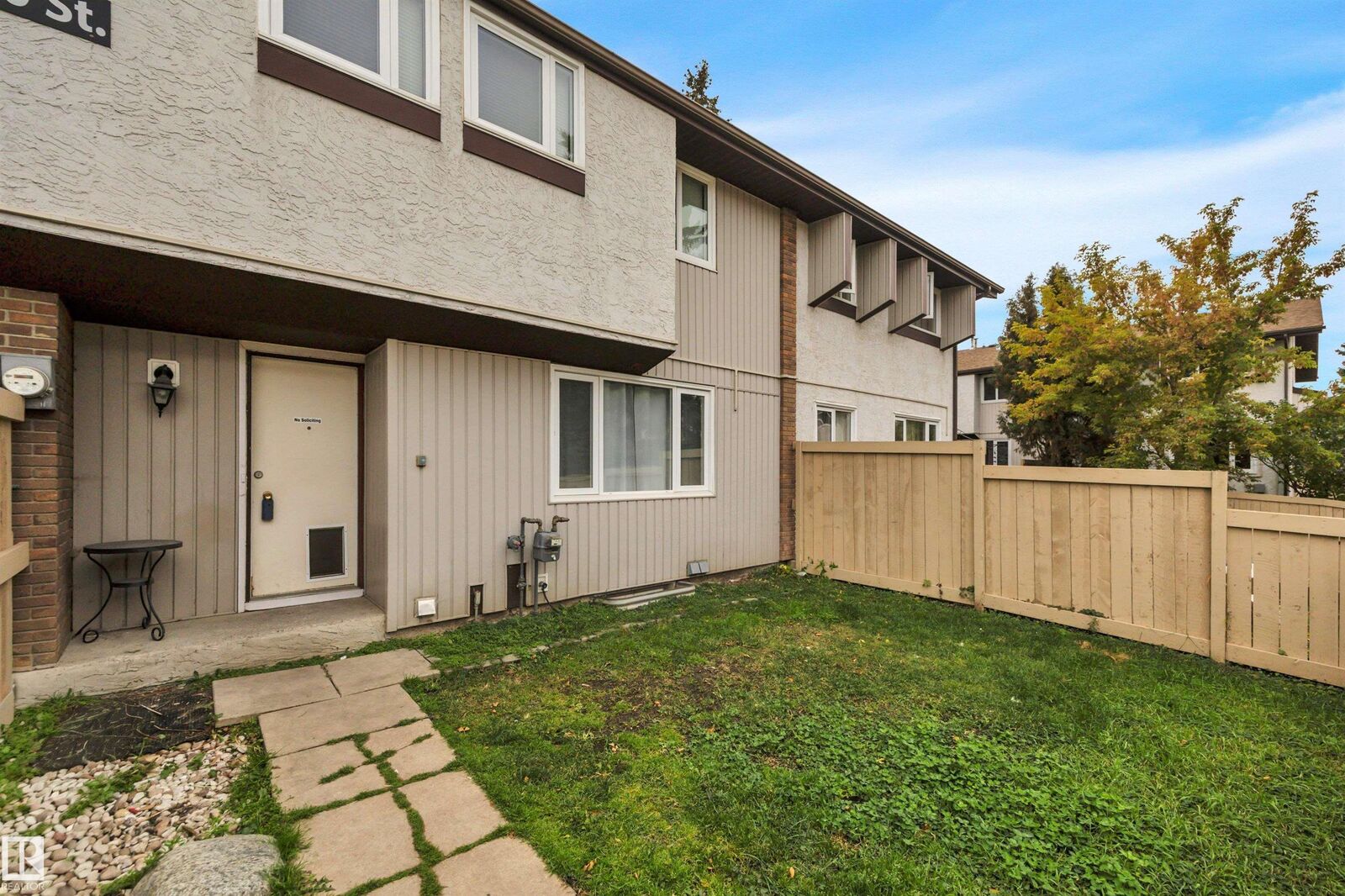 Property Photo:  14130 80 Street NW 8  AB T5C 1L6 