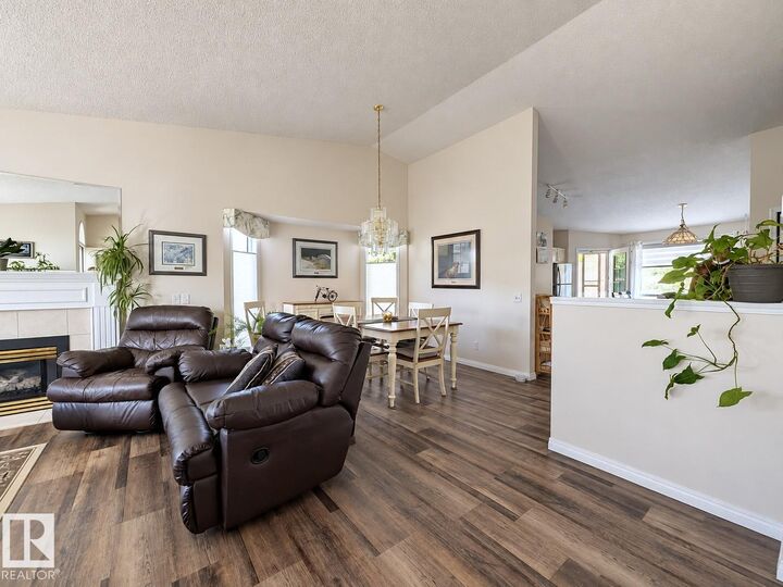Property Photo:  20 Deerbourne Drive 25  AB T8N 6E1 