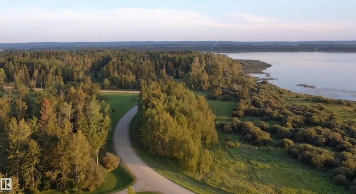 Property Photo:  55062 Twp Road 462 3  AB T0C 0T0 