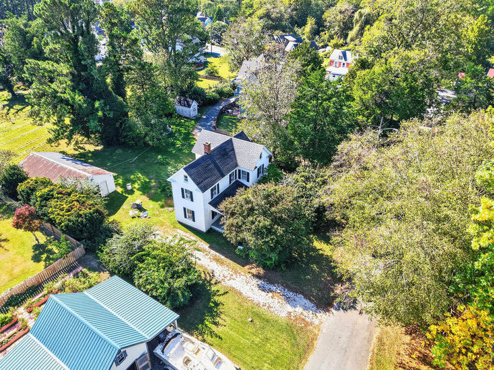 Property Photo: 2 Parks St VA 23417