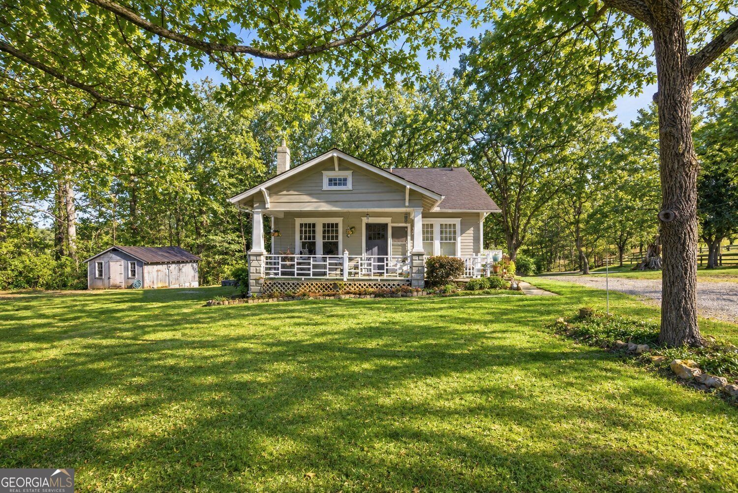 Property Photo:  233 Georgianna Street  GA 30143 