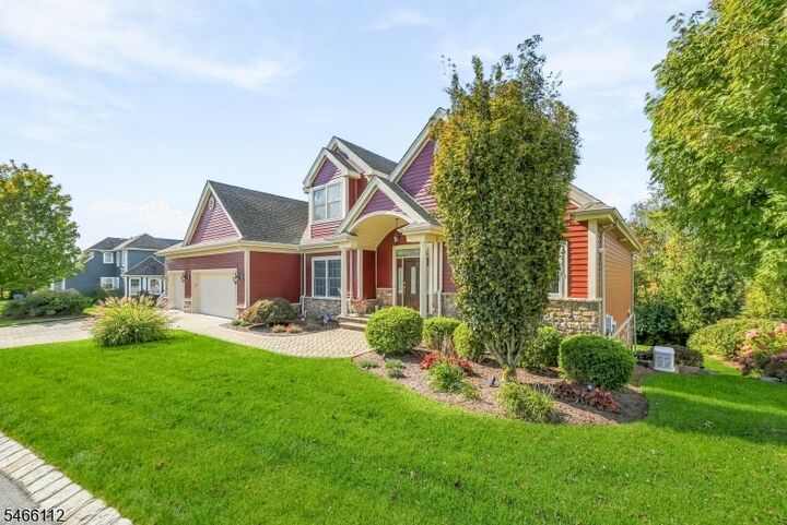 Property Photo:  9 Coventry Rd  NJ 07419 