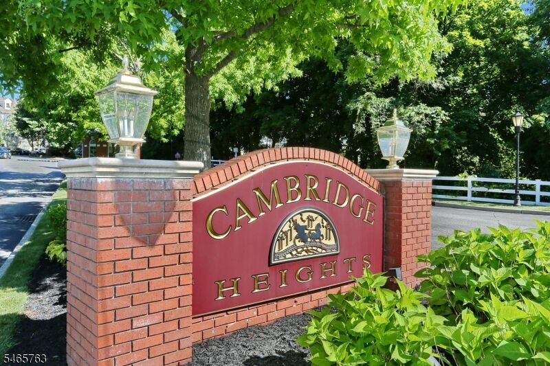 Property Photo: 876 Somerset Ct NJ 07446