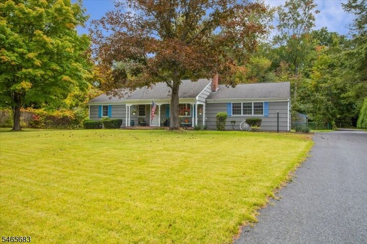 Property Photo:  89 Cozy Lake Rd  NJ 07438 