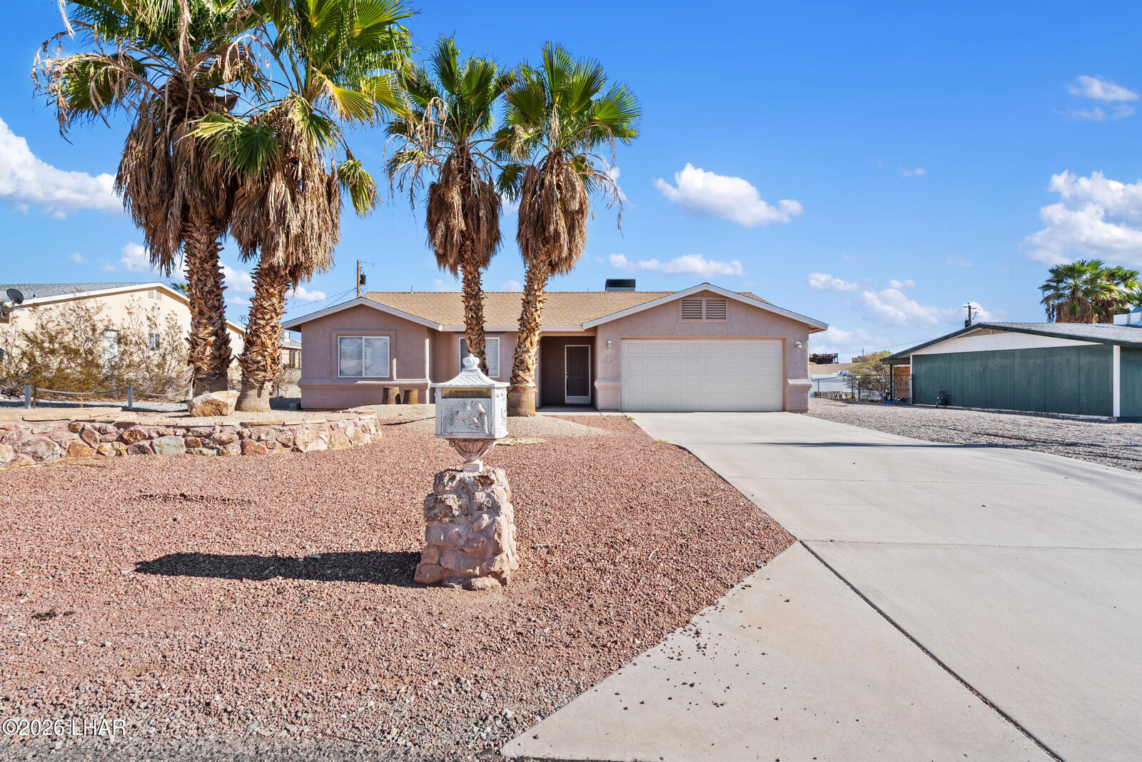 Property Photo:  2440 Seabring Dr  AZ 86403 