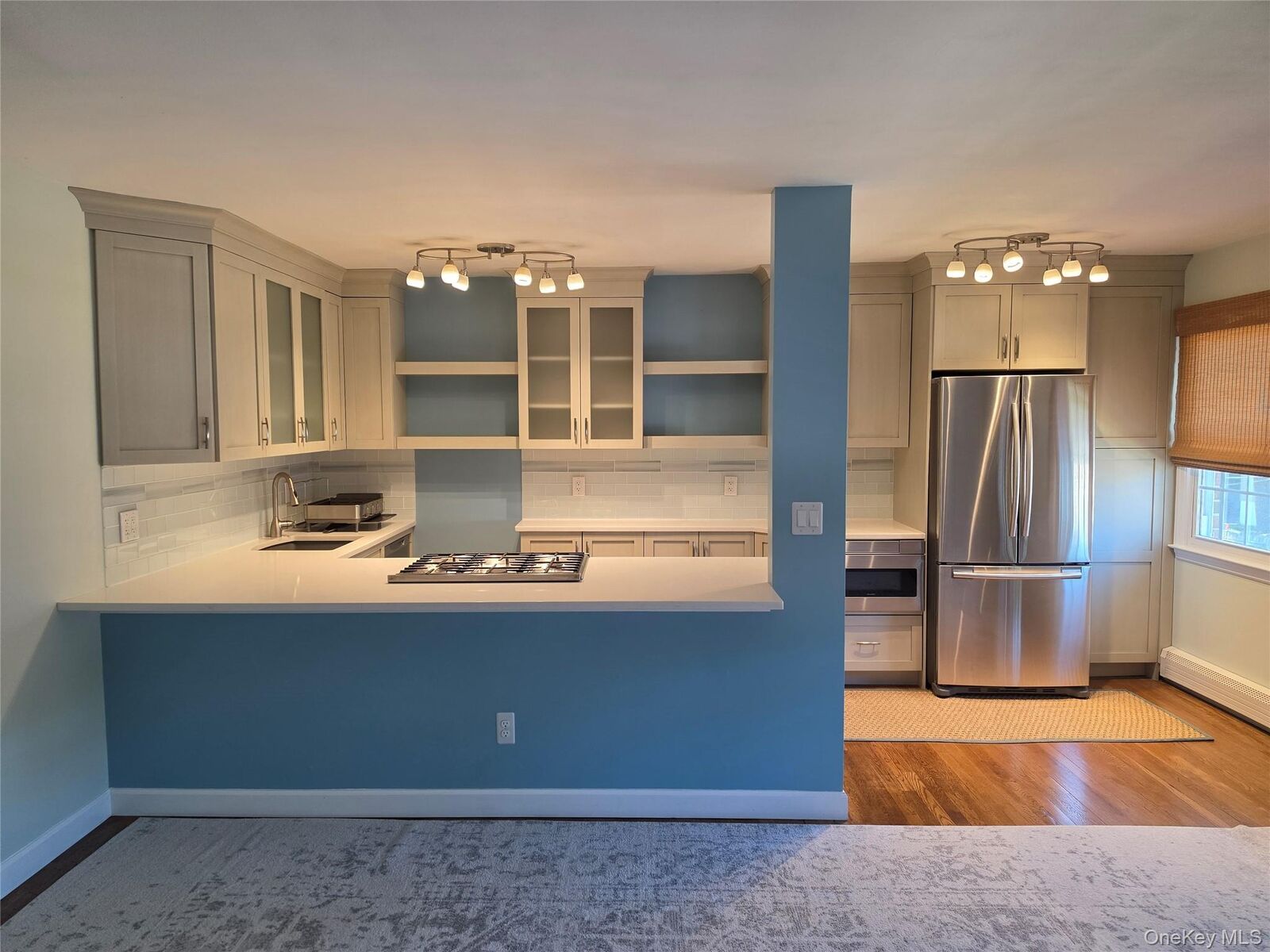 Property Photo:  240 S Broadway 2D  NY 10591 