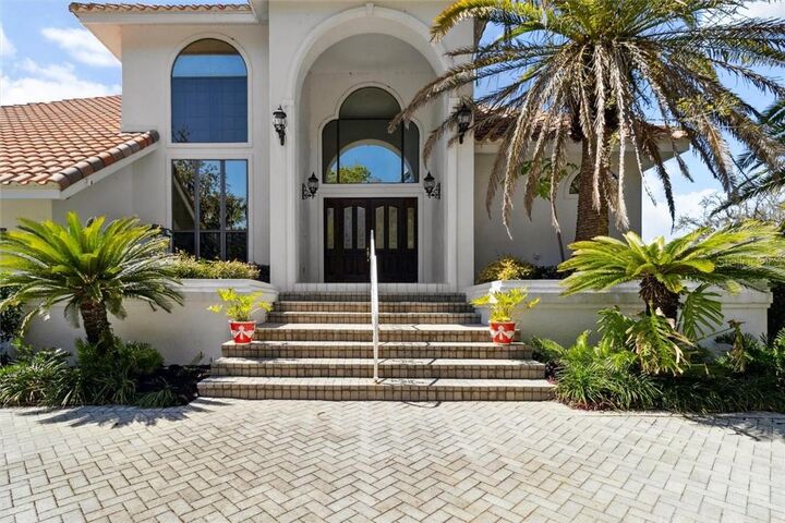 Property Photo:  1128 N Circle Drive  FL 34429 