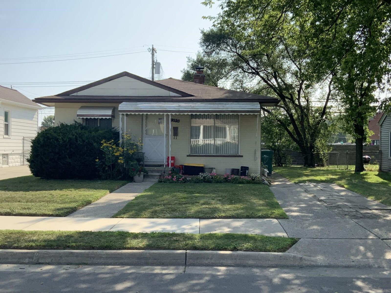 Property Photo:  3030 Goodrich Street  MI 48220 