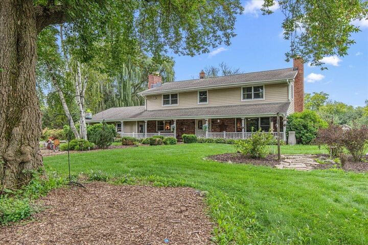 Property Photo: 2473 Horns Corners Rd WI 53080