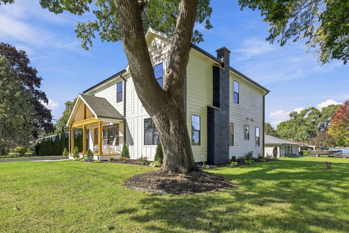 Property Photo:  15330 Mt. Vernon Ave  WI 53005 