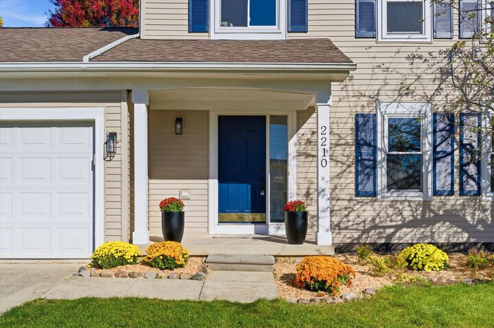 Property Photo:  2210 Green Valley Court  MI 48103 
