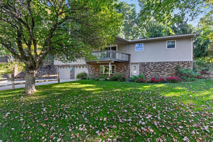 Property Photo:  105 Southwood Drive  MI 49249 