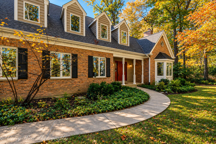 Property Photo: 37W305 Crane Road IL 60175